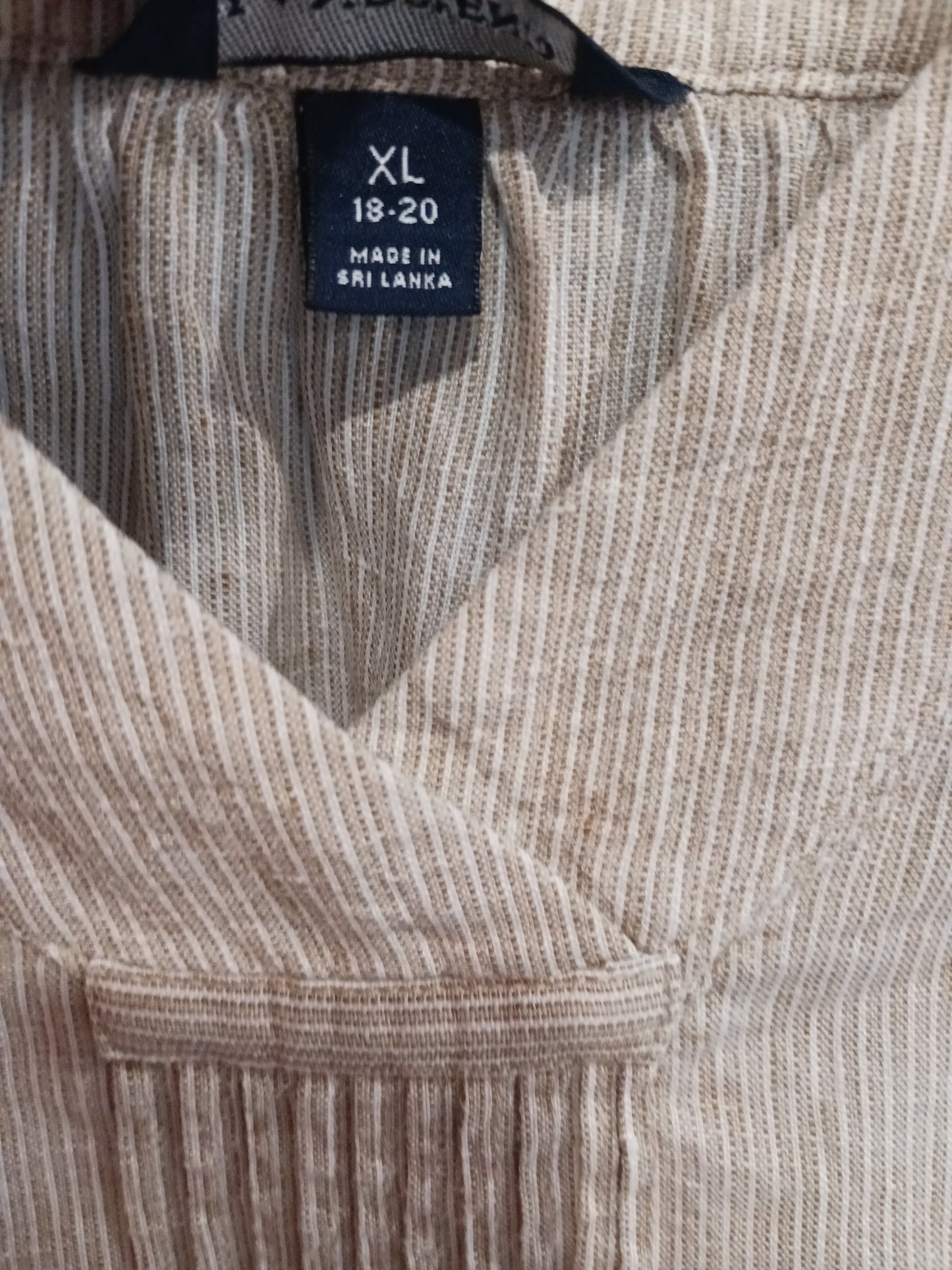 Lands End Beige Striped V-neck Sleeveless Top, Size XL 18/20